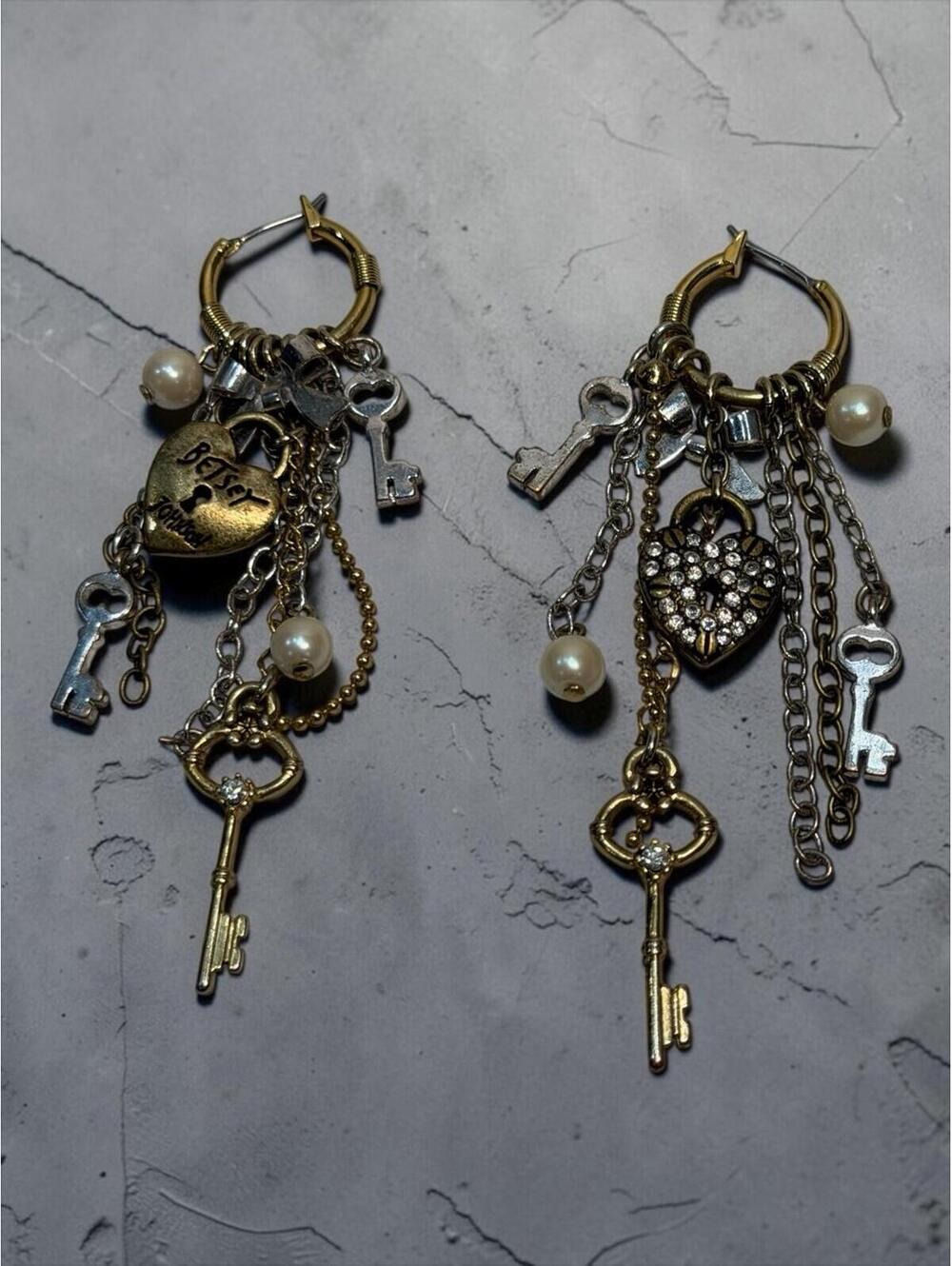 RARE Betsey Johnson Key To My Heart Dangle Hoop Earrings Lock